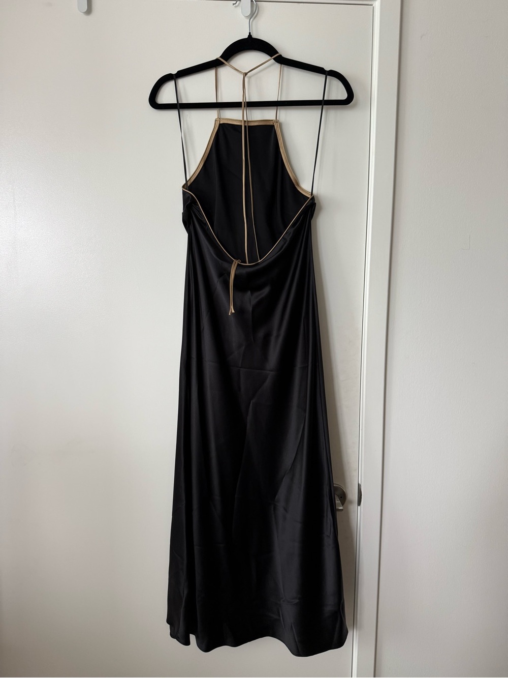 Reformation 100% Silk Halter Midi Dress - Picture 6 of 9